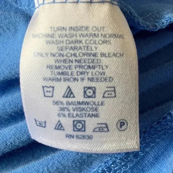 Landsā End scoop neck, short sleeve, fitted T-shirt - Picture 5 of 5